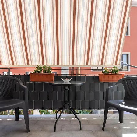 Interno27 Apartment Neapel