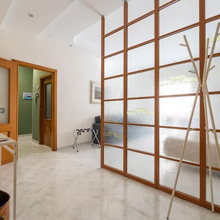 Apartment Interno27 *